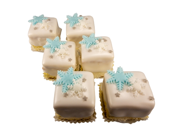 Winter petit four